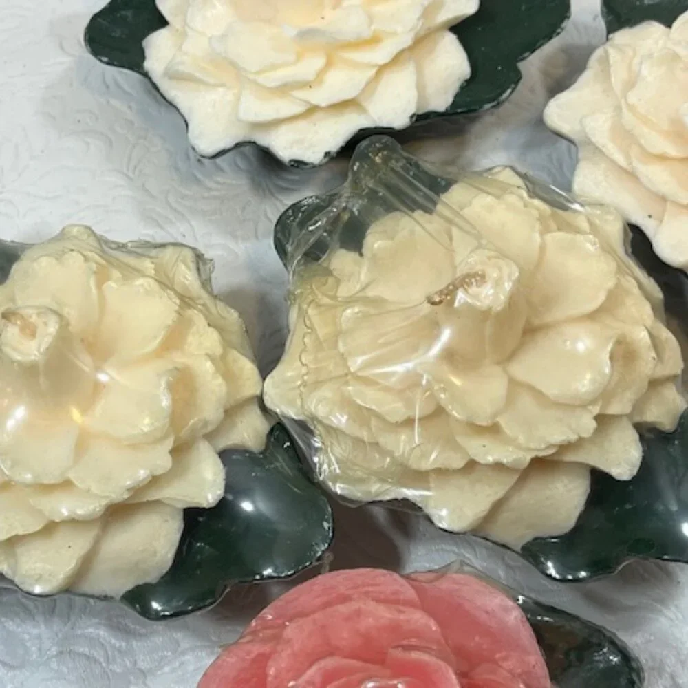 VTG 4 White 1 Pink Magnolia Floating Floral Candles Michael Coffindaffer 5.5